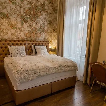 Dob Twenty Budapest