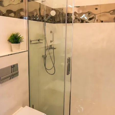 Dob Twenty 3* Budapest