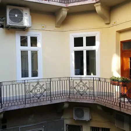 Dob Twenty Konukevi